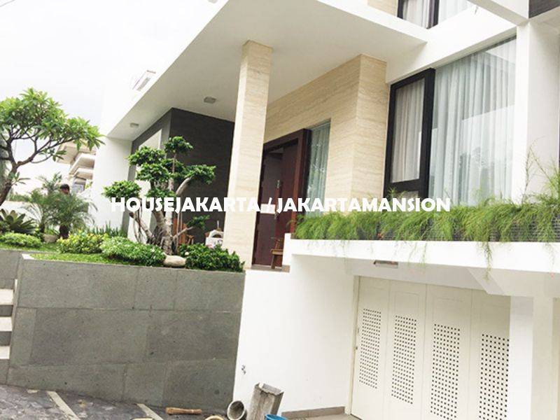 House for Rent Sewa Lease at Pondok indah