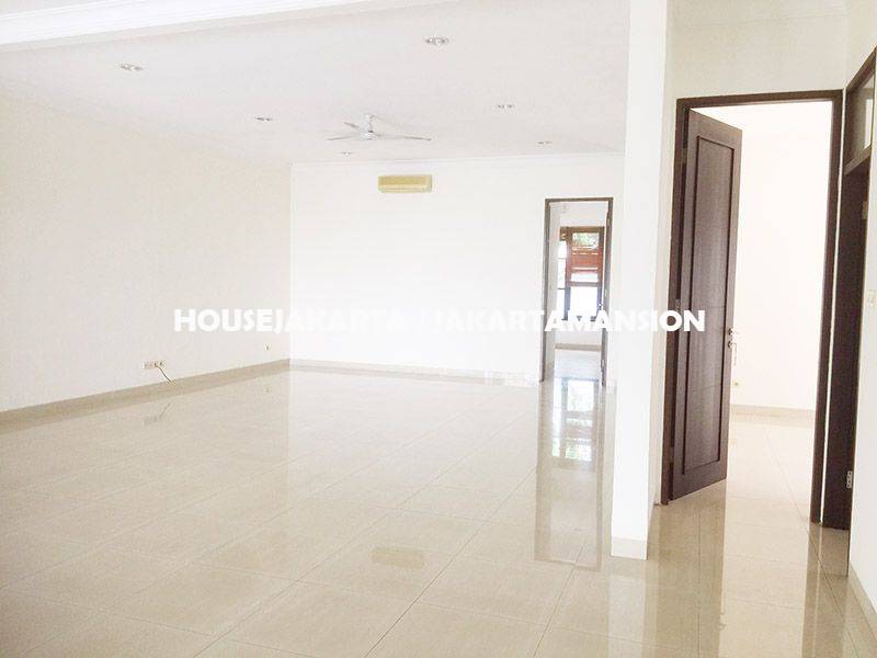 House for Rent sewa lease at Bangka Kemang