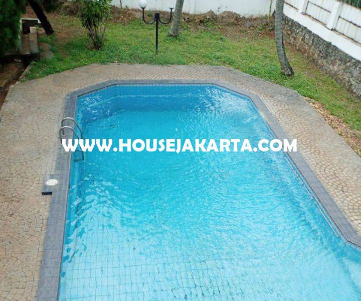 Rumah ada Swimming Pool Jalan Kemang Timur Dijual Murah 15 juta/m Luas 2.000m