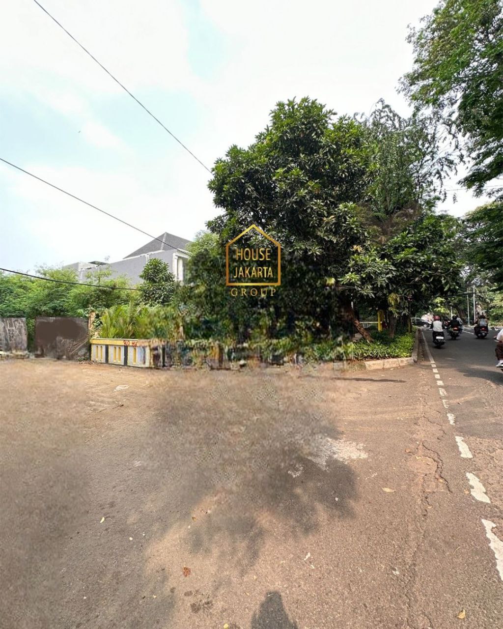  Tanah Persegi Di Menteng Dekat Diponegoro, Daerah Elite & Asri, Golongan C, Limited, Murah