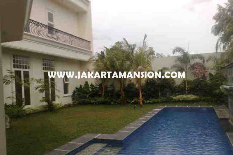 Rumah Bagus Jalan Kemang Jakarta Selatan ada Pool bebas banjir Dijual Murah