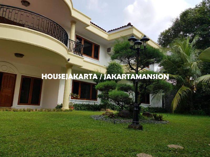 HR1072 House for rent Lease at Cilandak with Swimming Pool