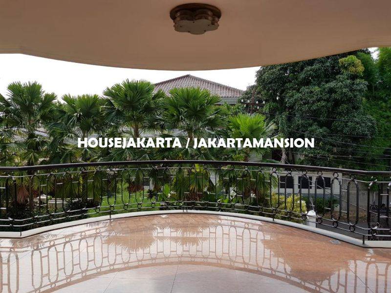 HR1072 House for rent Lease at Cilandak with Swimming Pool