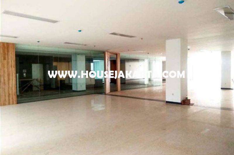 OS1078 Gedung Kantor 7 Lantai Jalan Kebon Sirih Jakarta Pusat Dijual Murah