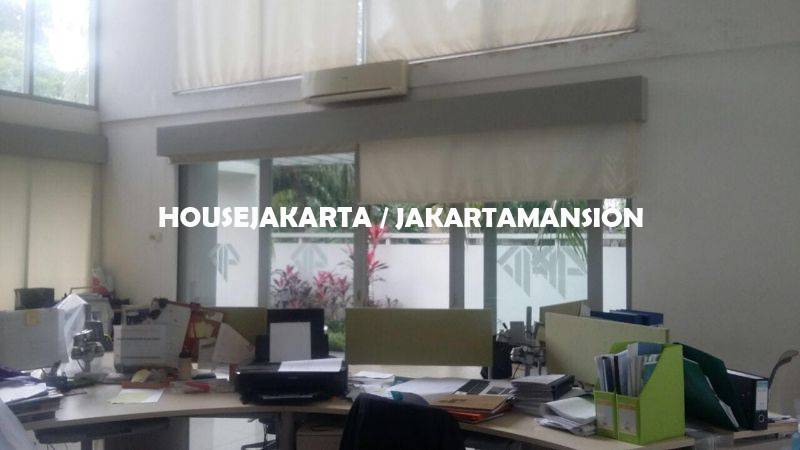 HR1109 House for rent sewa lease at Senayan near to Kebayoran Baru Senopati