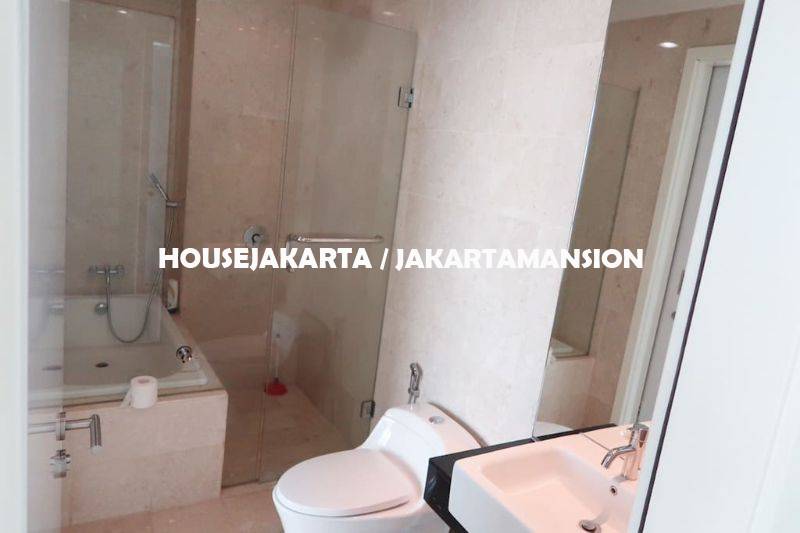 AR1127 Kemang Village for rent sewa lease 
