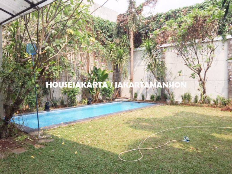 HR1132 Compound for rent sewa lease at kemang