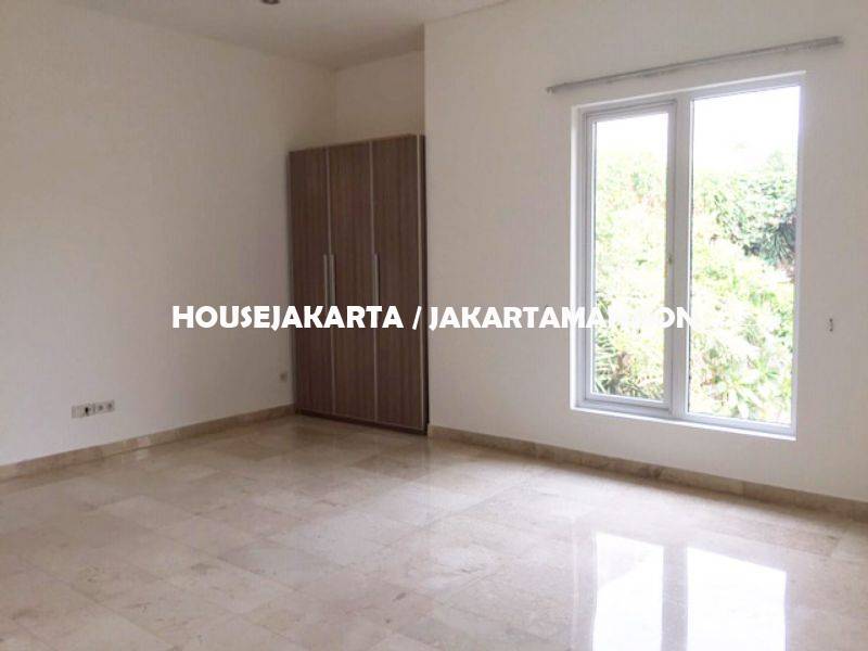 HR1132 Compound for rent sewa lease at kemang