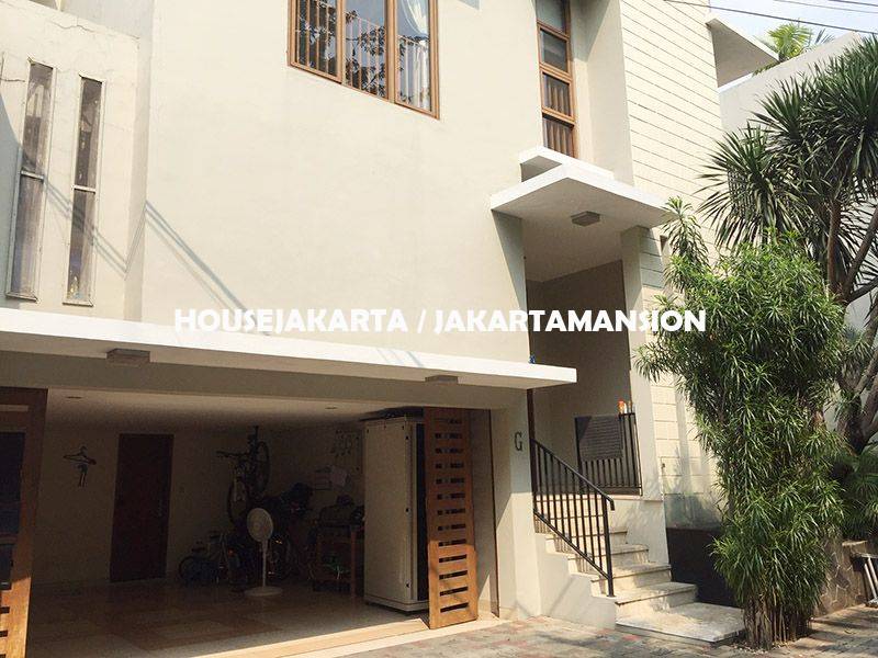 HR1133 Compound for rent sewa lease at kemang