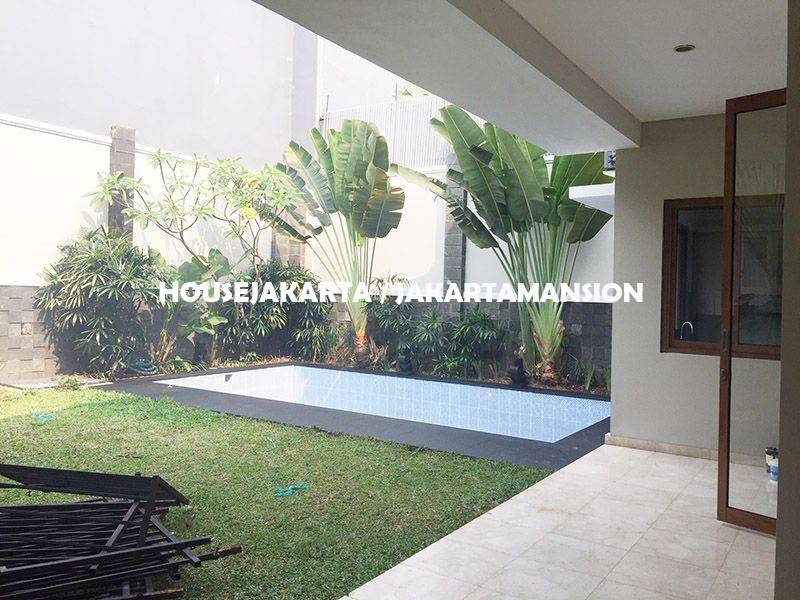 HR1133 Compound for rent sewa lease at kemang