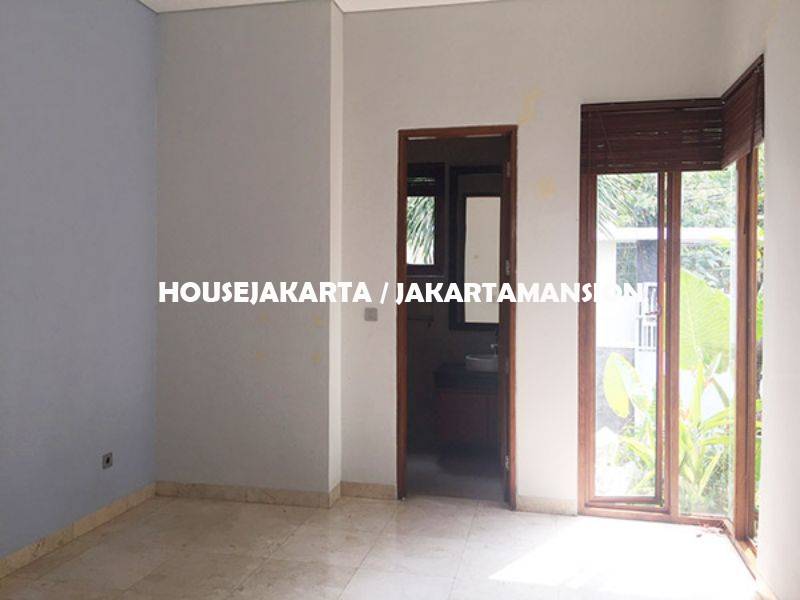 HR1133 Compound for rent sewa lease at kemang