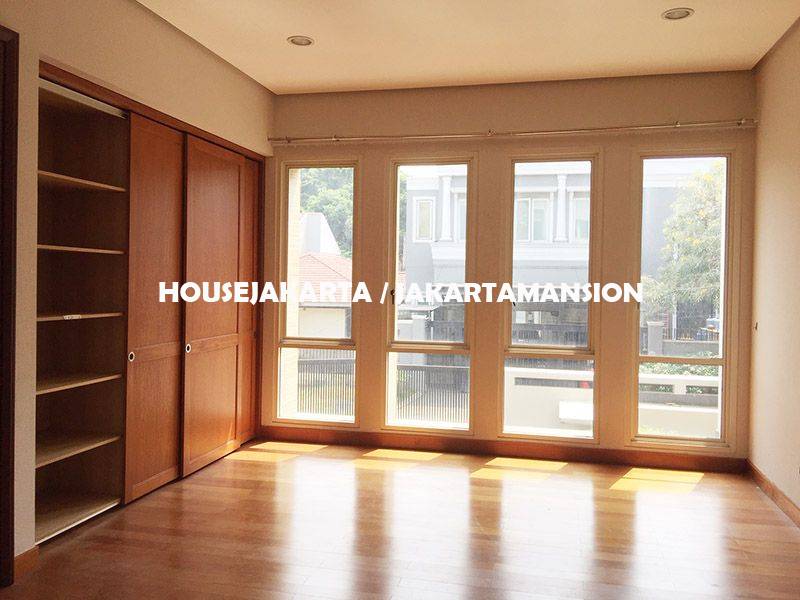 HR1137 House for Rent sewa lease at Pondok indah 