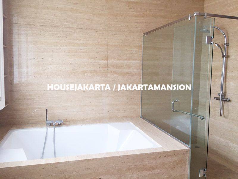 HR1137 House for Rent sewa lease at Pondok indah 