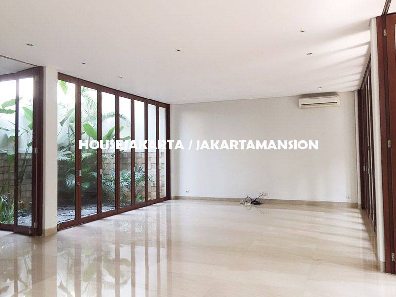 HR1138 House for Rent sewa lease at Cilandak