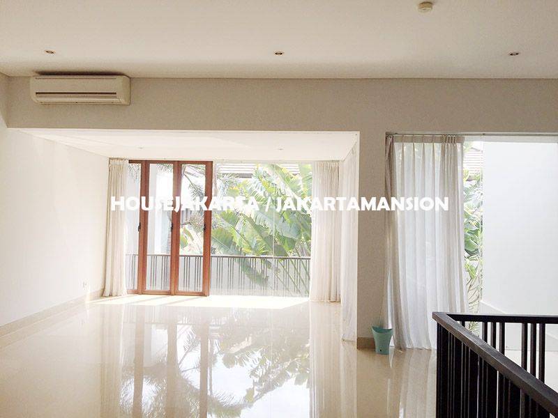 HR1138 House for Rent sewa lease at Cilandak