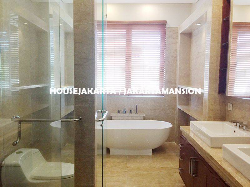 HR1138 House for Rent sewa lease at Cilandak