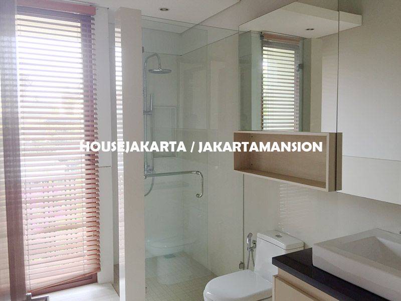 HR1138 House for Rent sewa lease at Cilandak