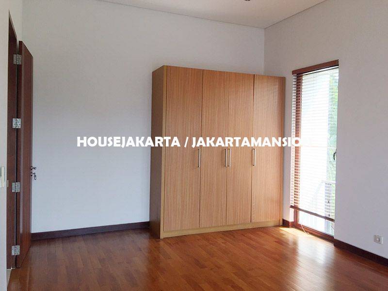 HR1138 House for Rent sewa lease at Cilandak