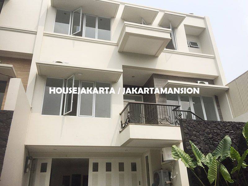 HR1148 Compound for rent sewa lease at kemang
