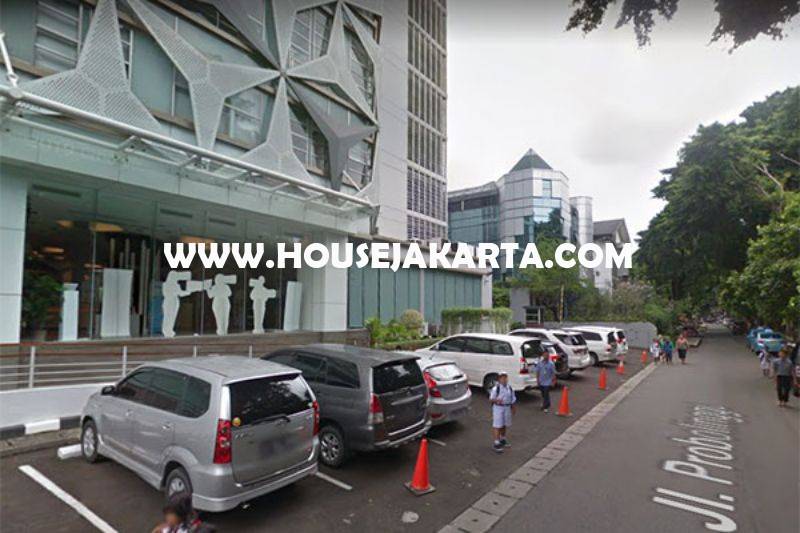 LS1173 Tanah Komersial Jalan Probolinggo Menteng Dijual Murah ijin bisa kantor 4 Lantai