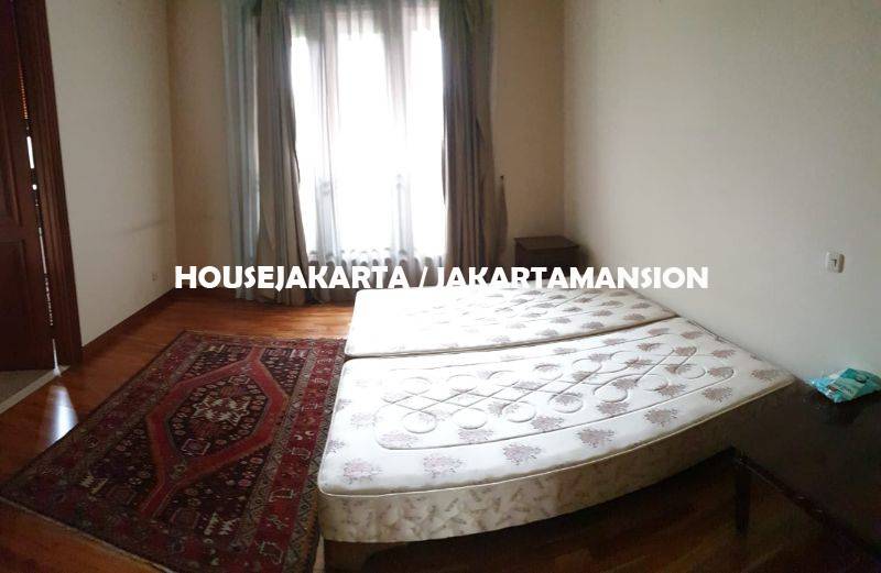 HR1178 House for Rent sewa lease at Pondok indah