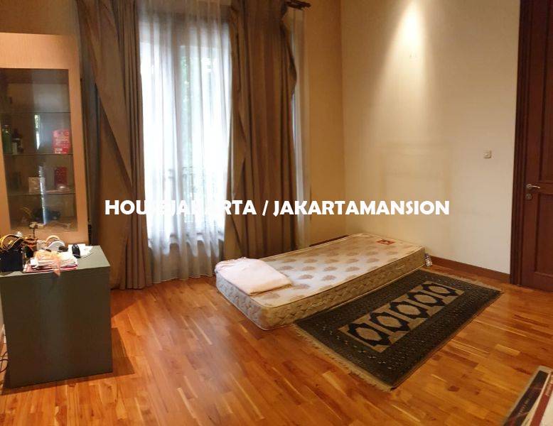 HR1178 House for Rent sewa lease at Pondok indah