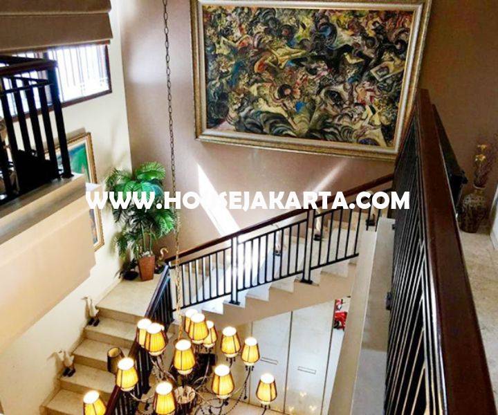 HS1225 Rumah Bagus jalan Jambu Menteng Dijual Murah 40M Persegi Siap Pakai
