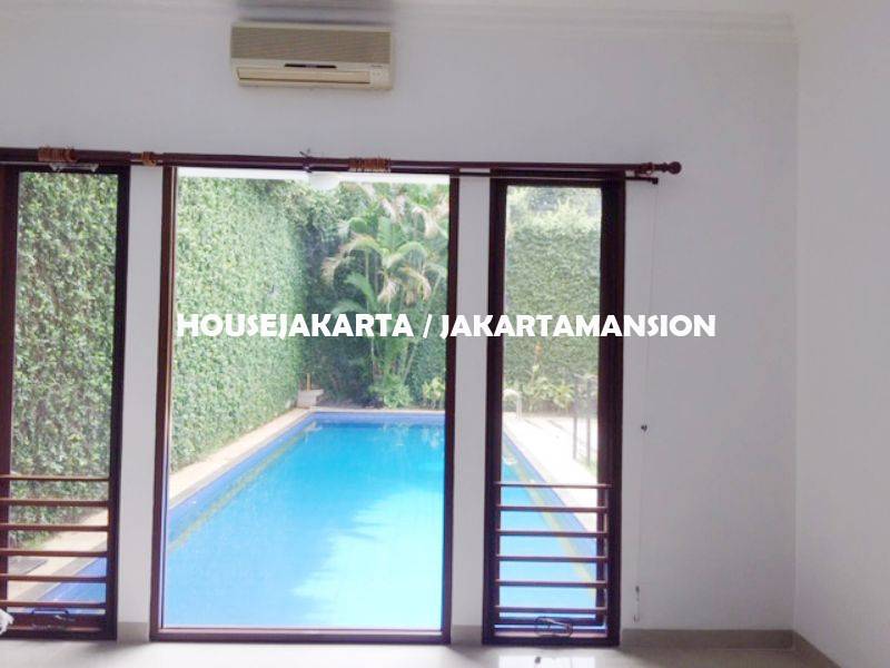HR1248 Compound House for rent at Pejaten close to kemang 