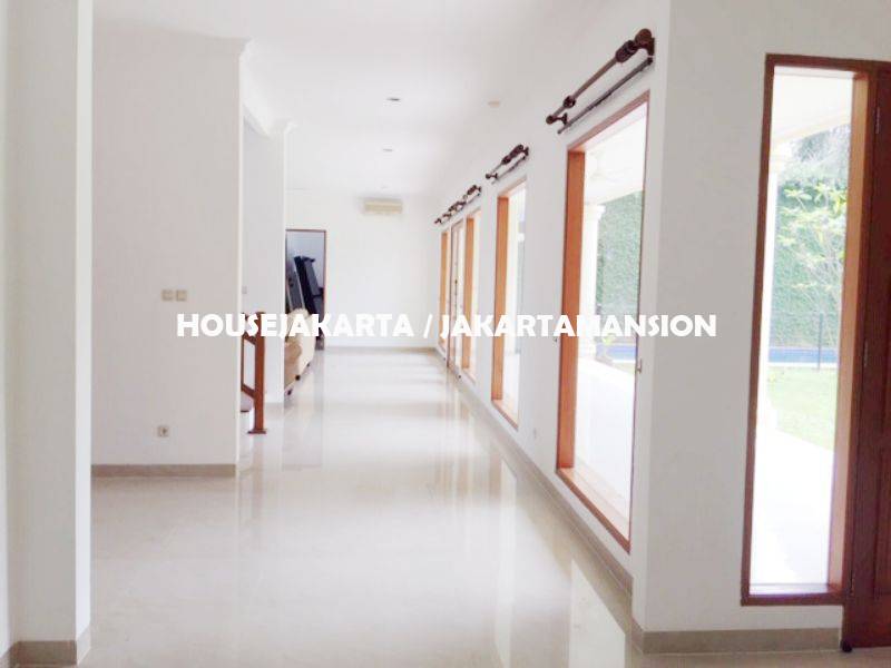 HR1248 Compound House for rent at Pejaten close to kemang 