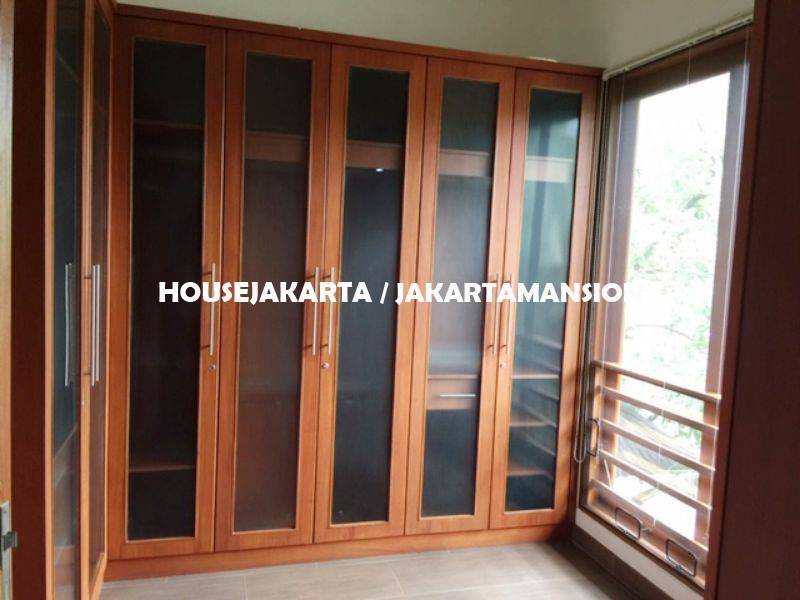 HR1248 Compound House for rent at Pejaten close to kemang 