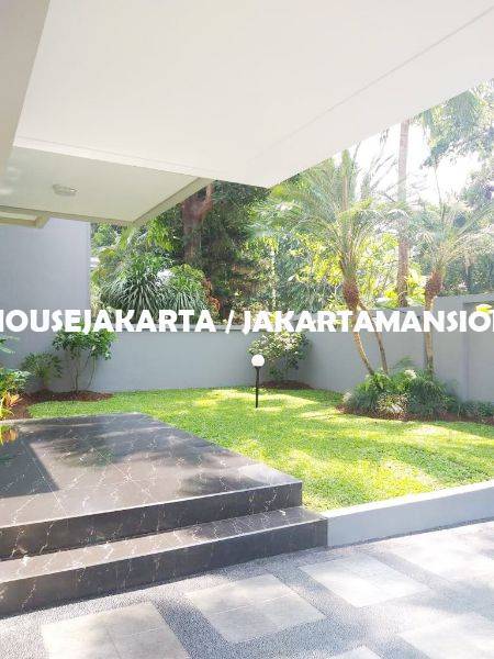 HR1255 House for Rent sewa lease at Pondok Indah close to JIS