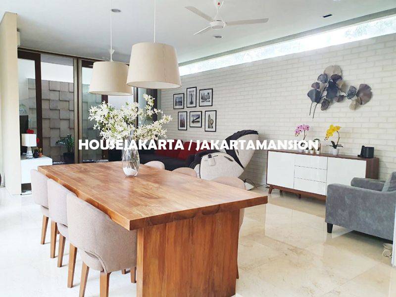 HR1263 Brand New Town House for rent sewa lease at Kemang