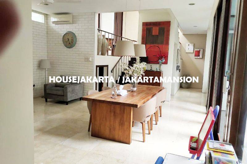 HR1263 Brand New Town House for rent sewa lease at Kemang