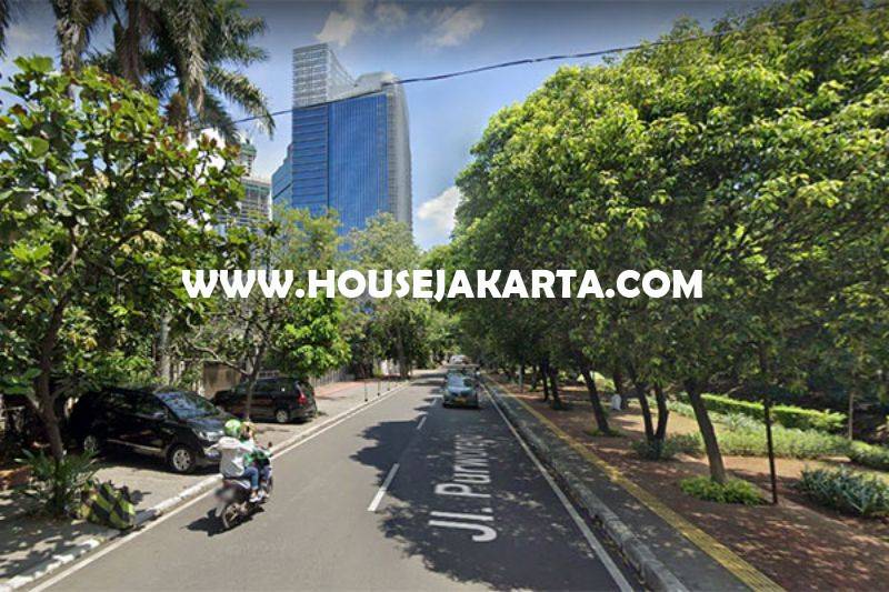 HS1305 Rumah Tua Jalan Purworejo Menteng Dijual Murah Hitung Tanah Golongan C Kotak dekat Jalan Thamrin
