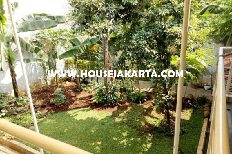 HS1312 Rumah 2 lantai Jalan Ki Mangunsarkoro Menteng Jakarta Pusat Dijual Murah Tanah Persegi