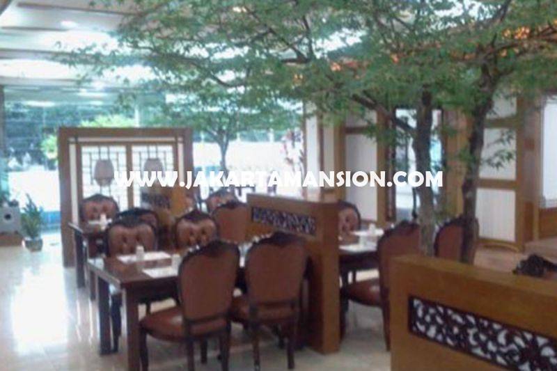 CS1381 Bangunan Komersial 3 lantai jalan Senopati Raya Dijual Murah dekat SCBD Sudirman Kebayoran Baru