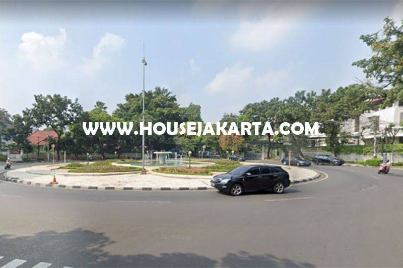 LS1410 Tanah jalan Teuku Umar Menteng Luas 2975m Dijual Murah ijin bisa dibangun 4 Lantai