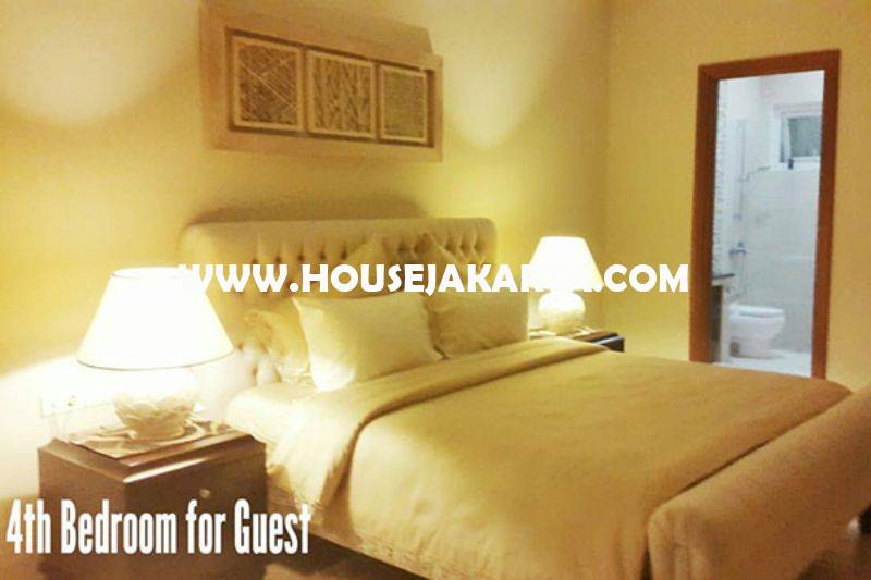 HS1412 Rumah Bagus 3,5 Lantai Jalan Tanjung Menteng ada rooftop city view Dijual Murah 49,5M