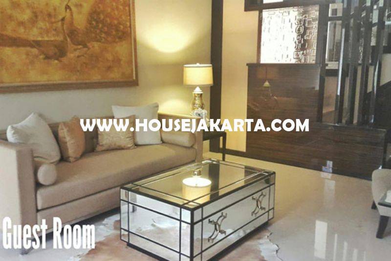 HS1412 Rumah Bagus 3,5 Lantai Jalan Tanjung Menteng ada rooftop city view Dijual Murah 49,5M