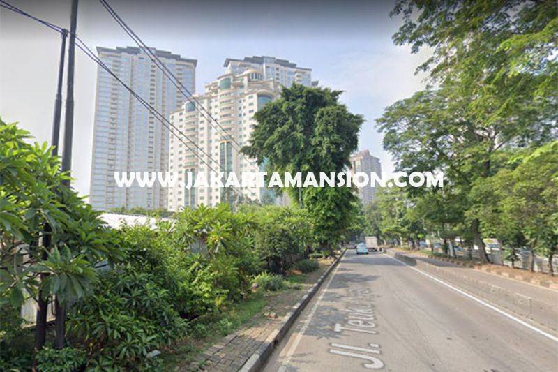 LS1423 Tanah Jalan raya Teuku Nyak Arif Simprug hoek Sinabung Dijual Murah bisa 4 Lantai