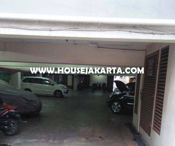 OS1448 Gedung Kantor Komersial 4 lantai ada basement Jalan Teuku Cik ditiro Menteng Dijual Murah