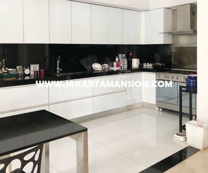 HS1469 Rumah Bagus ada Pool Jalan ciniru kebayoran Baru Senopati Dijual Murah dekat SCBD Sudirman