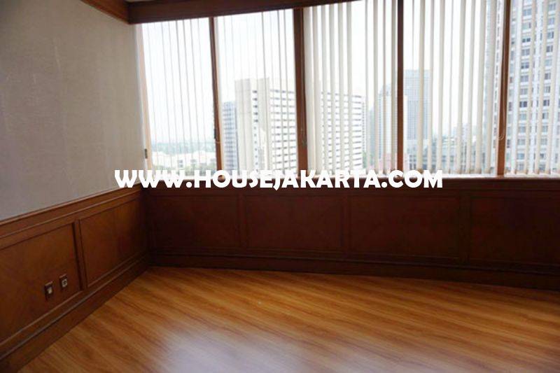 OS1539 Office space Kantor Menara Sudirman SCBD Dijual Murah 45 juta/m furnished