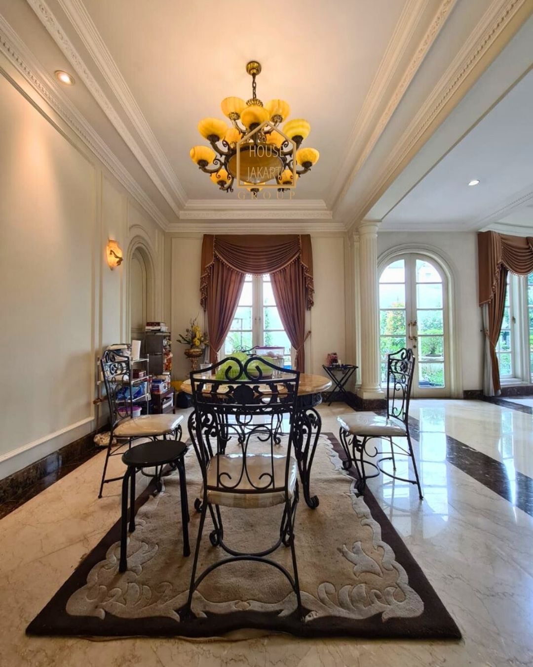 HS1568 FOR SALE:  LUXURY HOUSE FULLY FURNISHED DA VINCI STYLE , PONDOK INDAH.