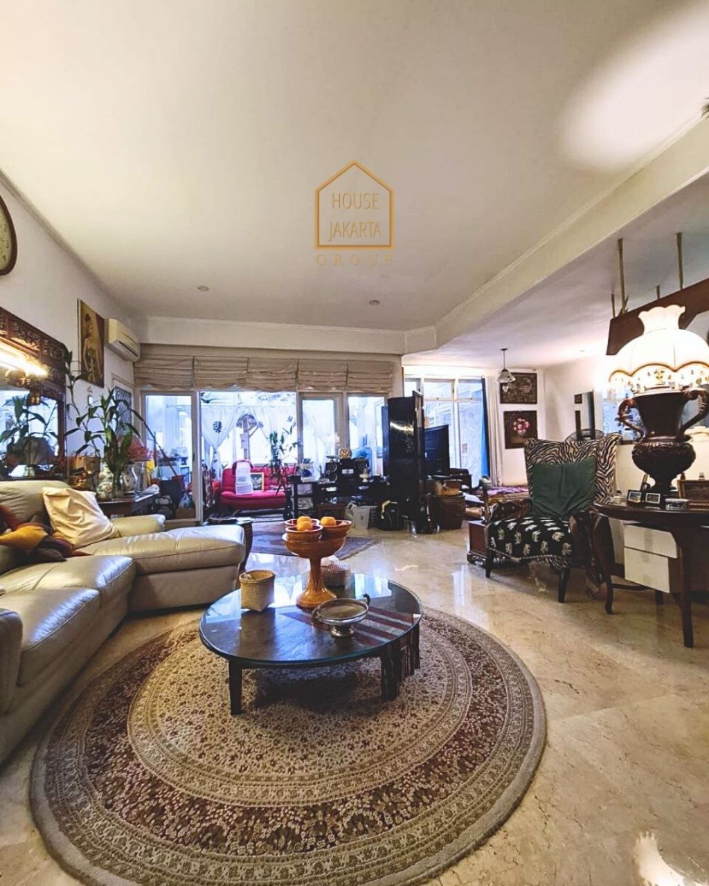 HS1580 FOR SALE:  Rumah Termurah di Lokasi Elite KEMANG, Expat Area, Dekat McD