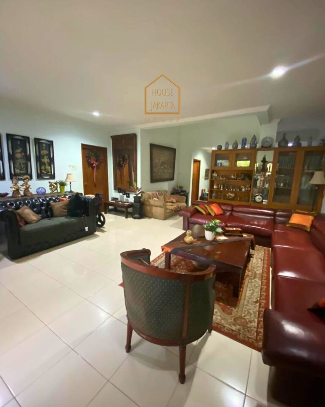 HS1591 FOR SALE:  Rumah Murah Siap Huni, Lokasi Tenang dan Elite, PAKUBUWONO AREA - KEBAYORAN BARU