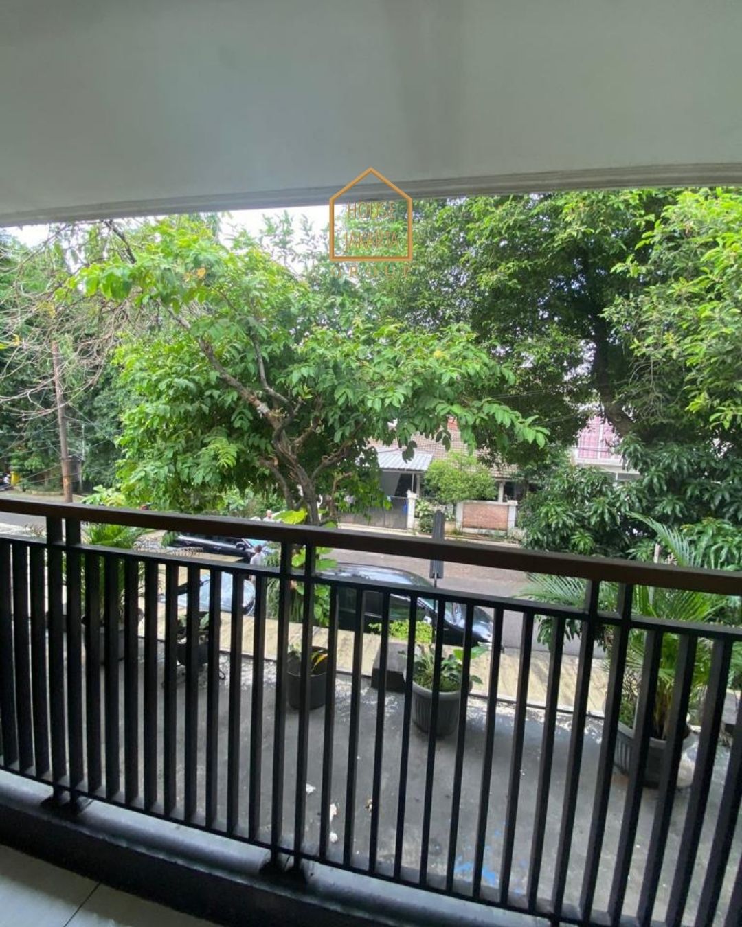 HS1591 FOR SALE:  Rumah Murah Siap Huni, Lokasi Tenang dan Elite, PAKUBUWONO AREA - KEBAYORAN BARU