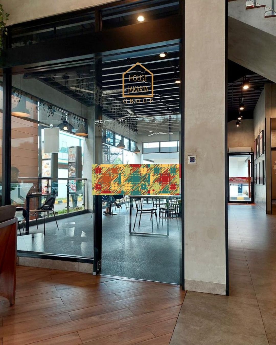 CS1594 FOR SALE: TANAH DAN BANGUNAN KOMERSIAL 2,5 Lantai, Sedang Tersewa. KEMANG RAYA.