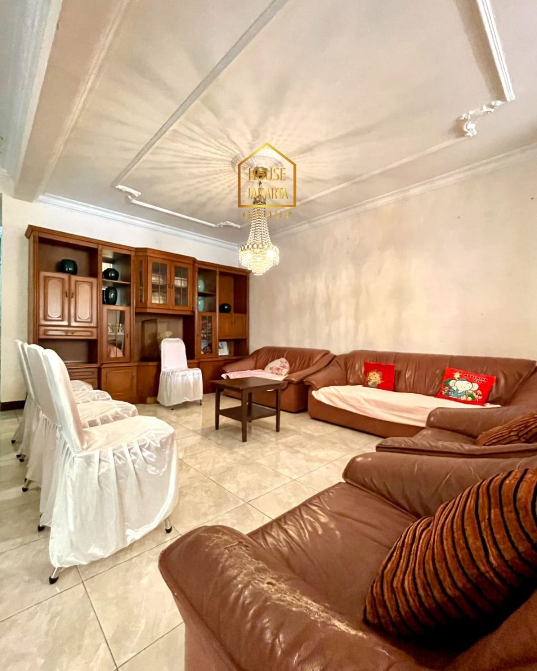 HS1600 FOR SALE: Rumah Bagus 2 Lantai, Lokasi Tenang dan Strategis, KEBAYORAN BARU - JAKARTA SELATAN