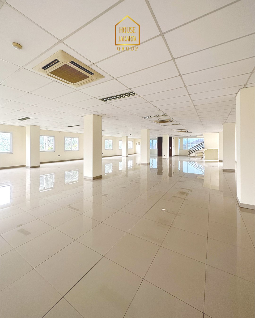 OS1601 FOR SALE/RENT: Gedung Kantor 6,5 Lantai, Siap Huni, Parkir 32 Mobil, MENTENG